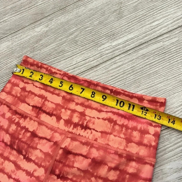 Athleta Elation Printed Capri in dyed orange size M - Picture 11 of 14